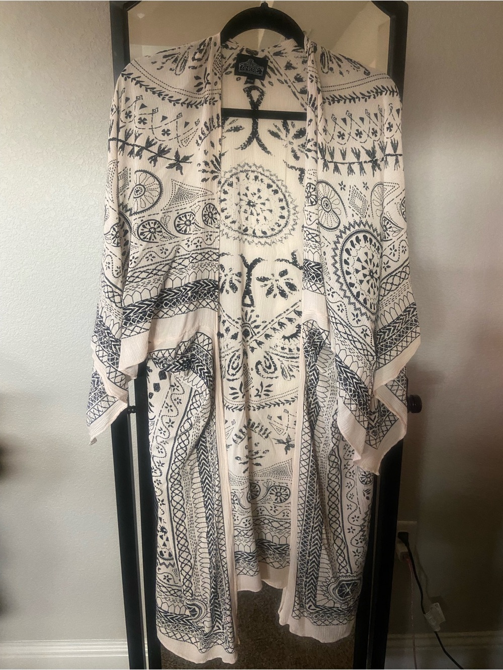 Women's Angie brand kimono cardigan one size